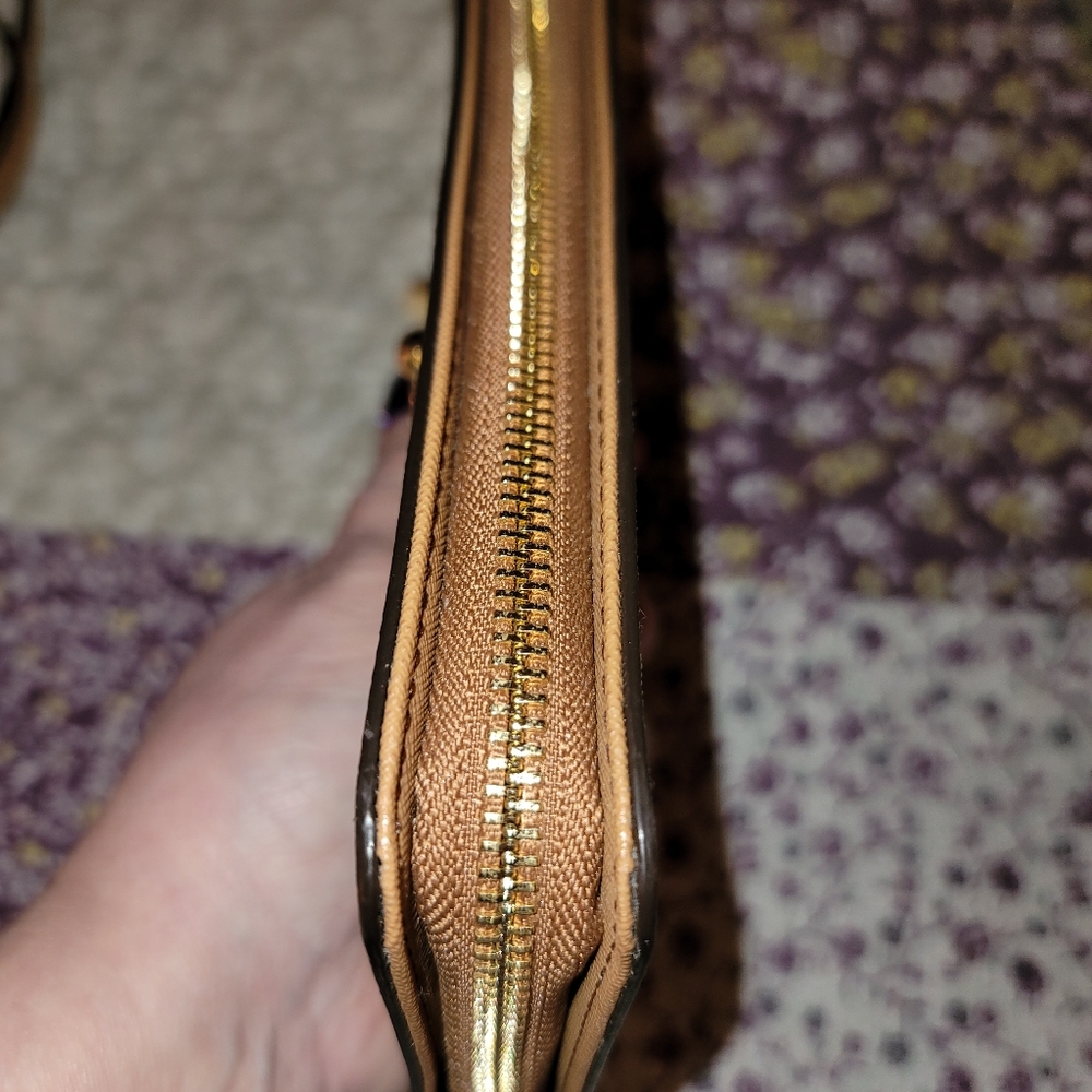 Michael kors Wallet - Picture 4 of 4